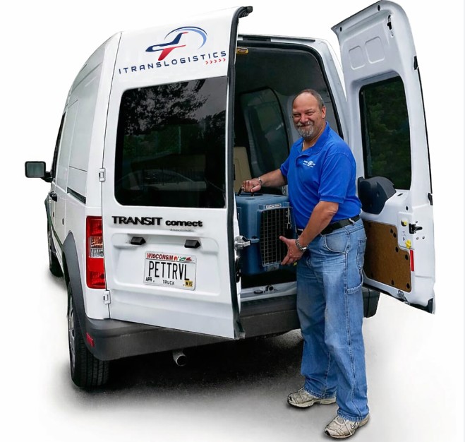 Itranslogistics Pet delivery man